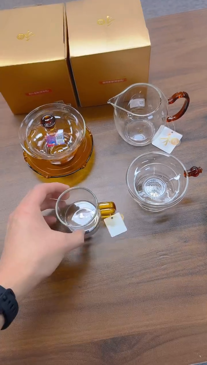 禾器珑然茶海琥珀+禾器荷叶盖碗琥珀+奉珠茶漏无包装+禾器清禾1个