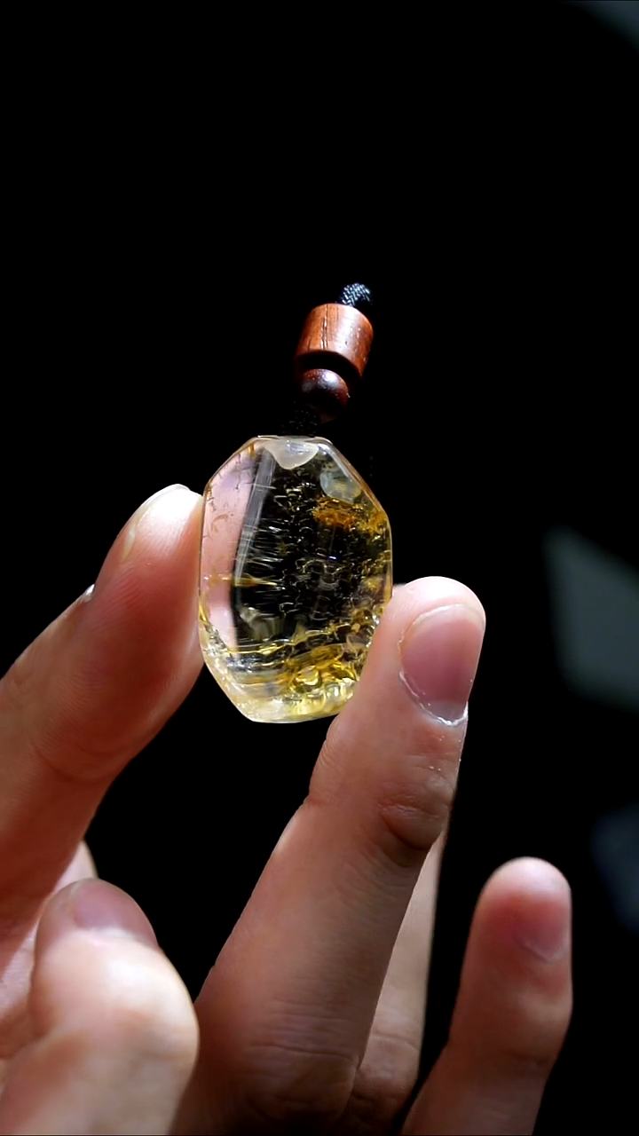 吊坠(赠链)未镶嵌水晶水晶