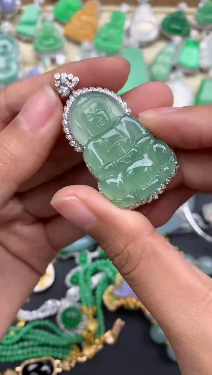 【闪购商品】翡翠颈饰18K金镶嵌465-中国好珍宝