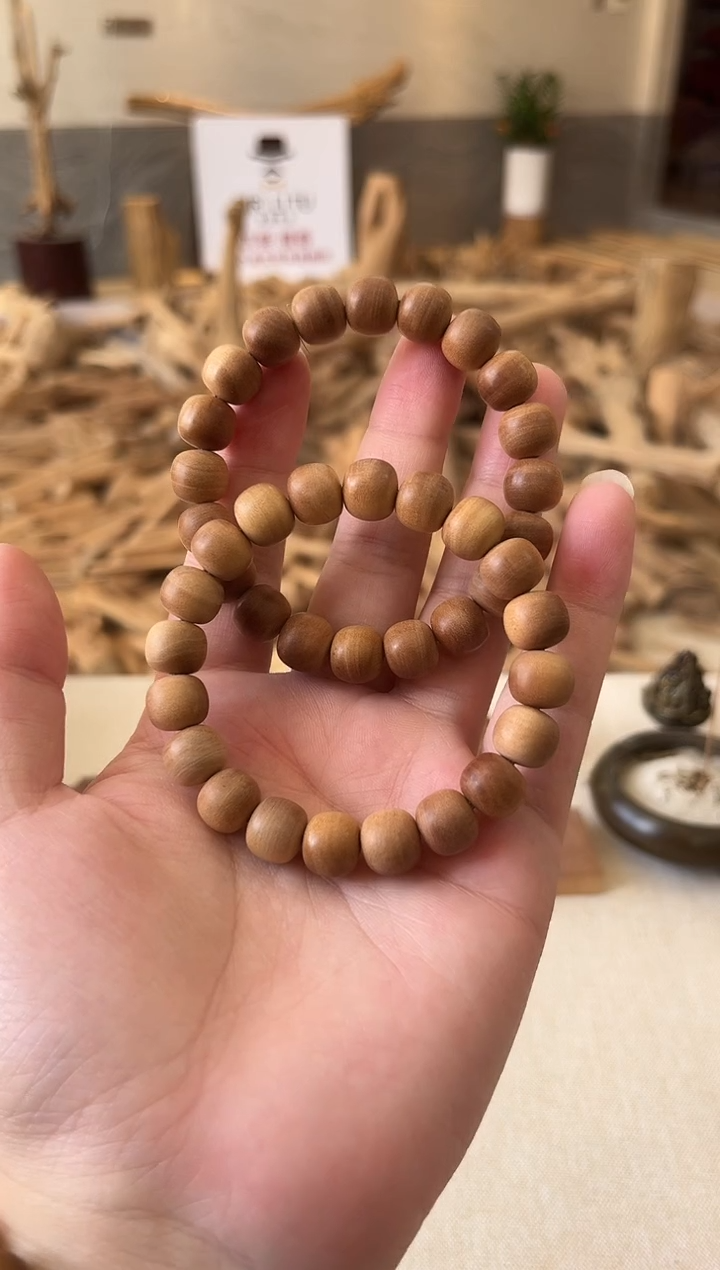 檀香木手串/手链正区老山檀 10*11 老型 单圈 入门级 