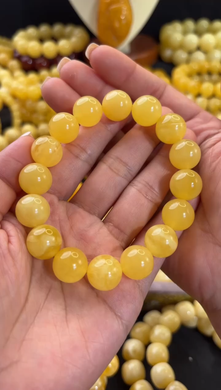 【闪购商品】蜜蜡手串未镶嵌13.5+鸡油黄