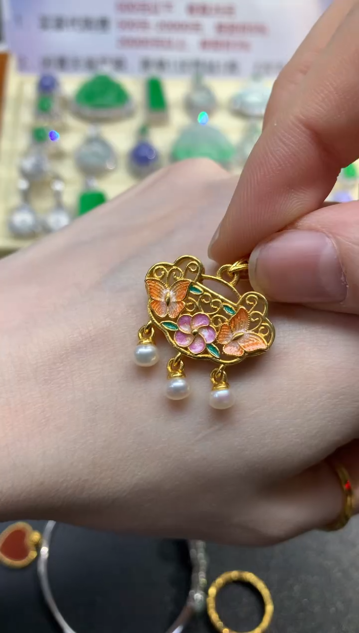 吊坠(不含链)18K金吊坠|750