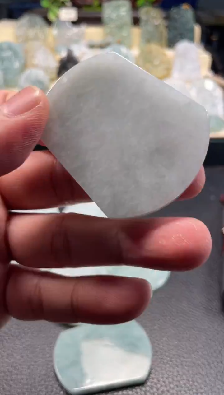 颈饰未镶嵌翡翠12/24/147