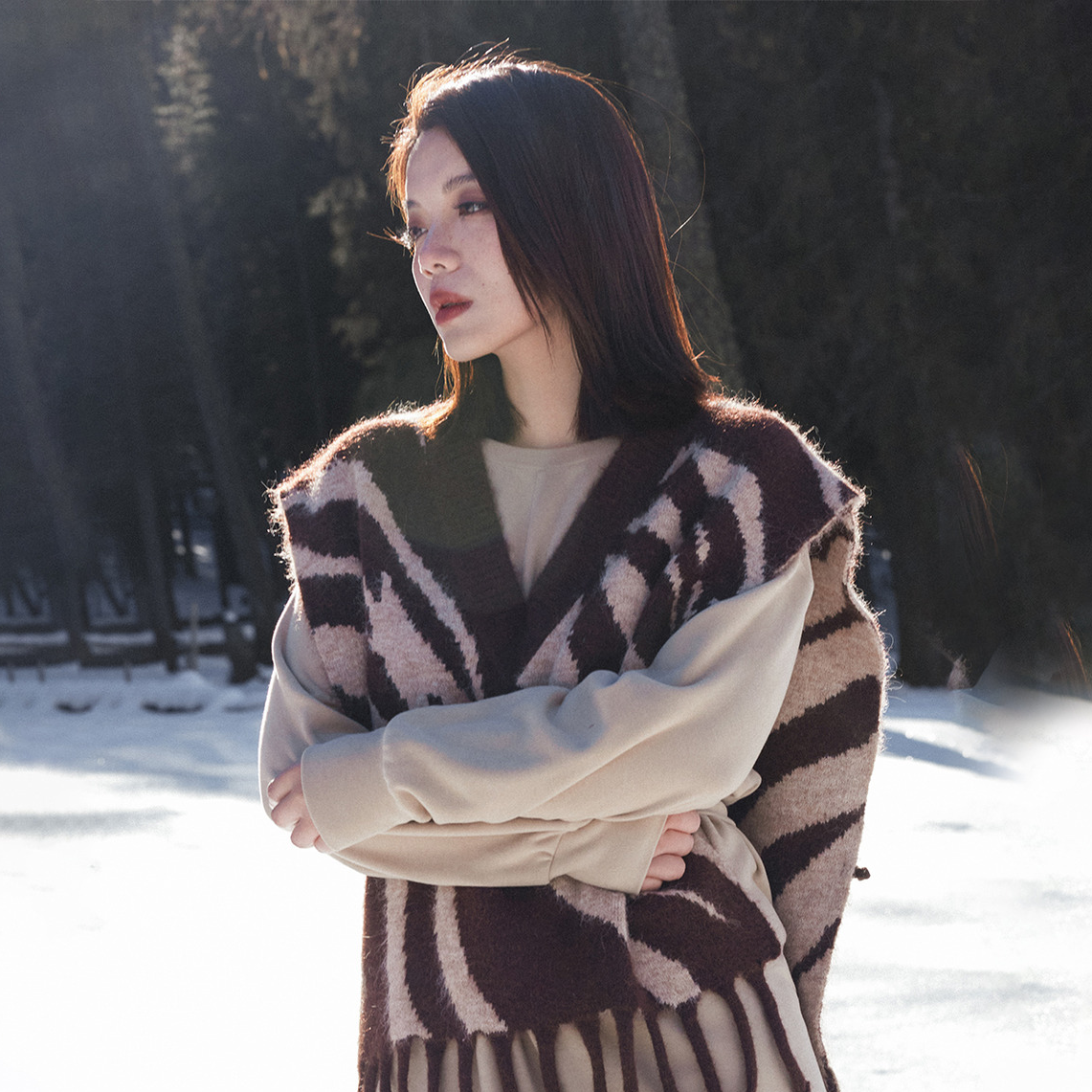 PLUSMALL 咖啡与墨 羊毛混纺V领斑马纹流苏两穿马甲PLUS2509156