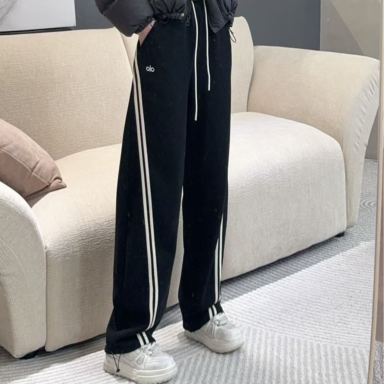 【风行轨迹】2025秋冬新款设计师时尚加绒潮牌休闲卫裤H6256黑