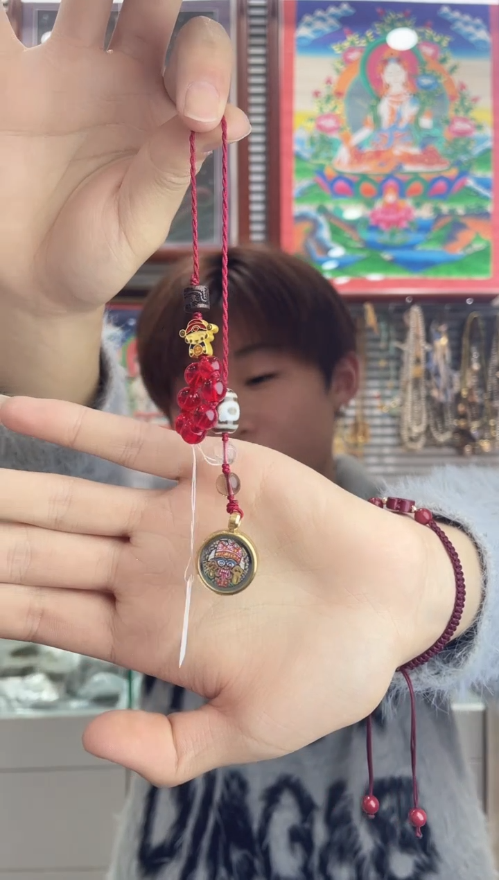 吊坠果*纯手绘唐卡（非质量问题 不退不换）