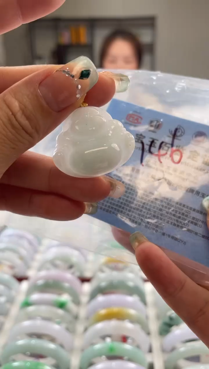 颈饰未镶嵌翡翠多样性发一