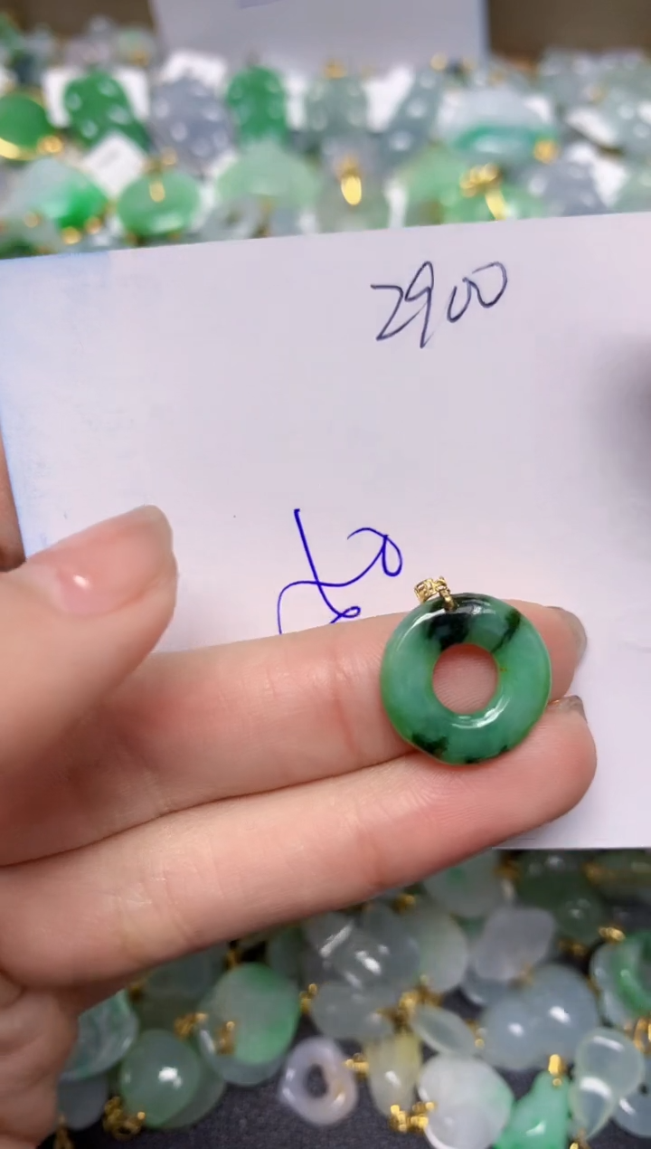 【闪购商品】翡翠颈饰18K金镶嵌 天然翡翠A货