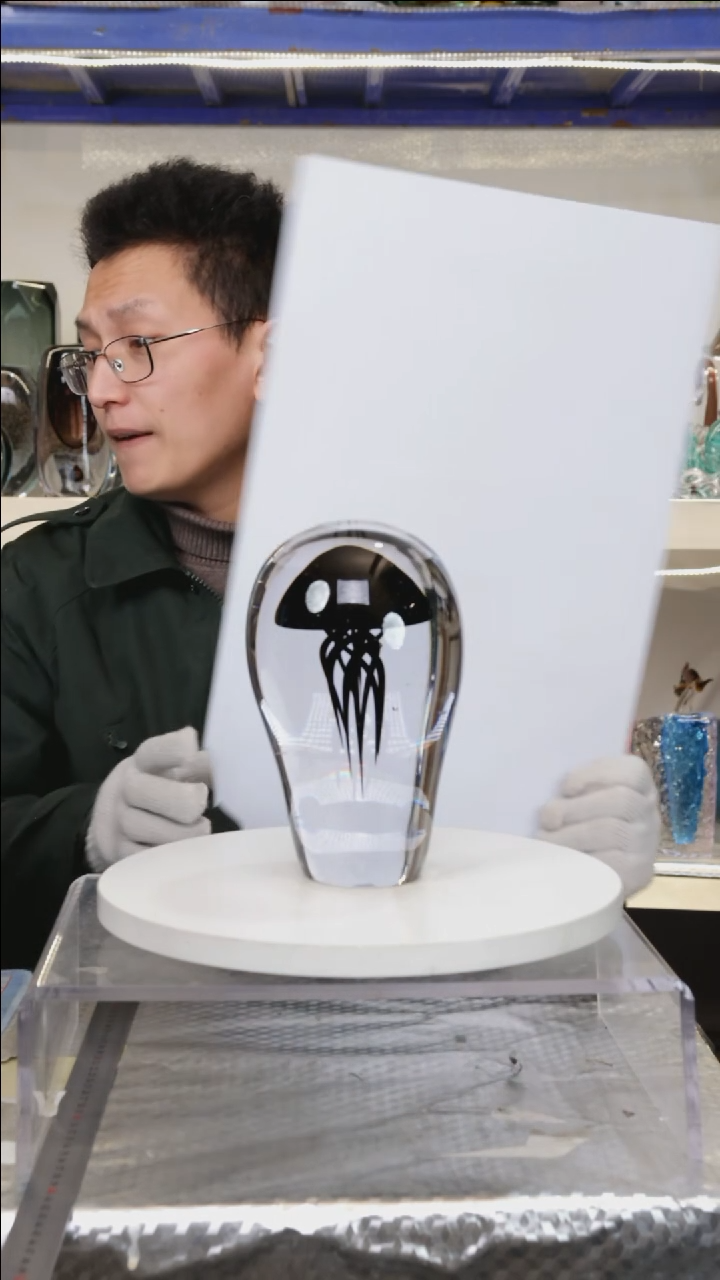 【闪购商品】琉璃【幻彩】高21精品琉璃正常手工痕迹