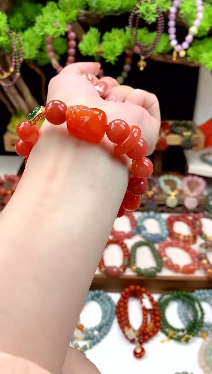 【闪购商品】玛瑙手饰18K金镶嵌（多样性发1）佛公