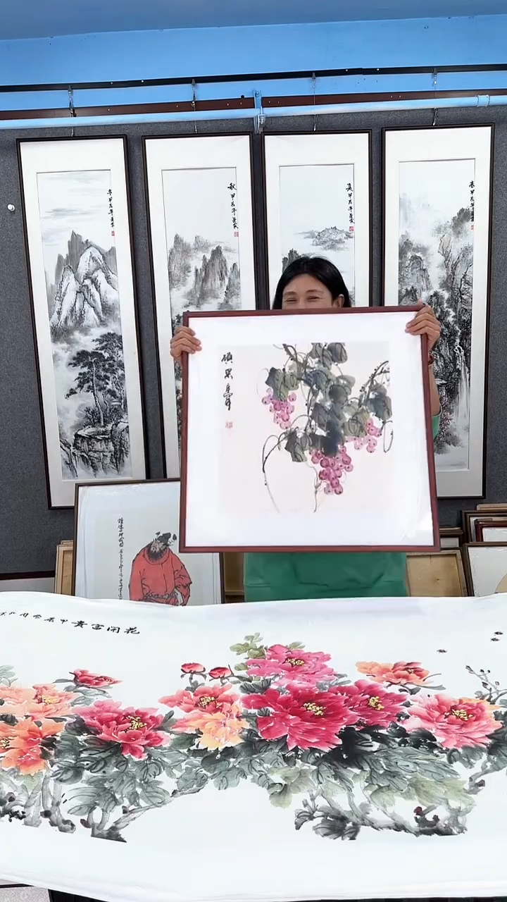 国画实木装裱 葡萄 60*60