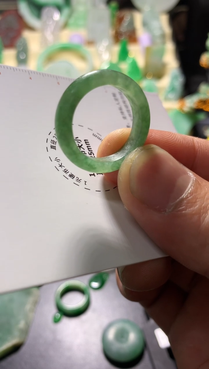 未镶嵌定制翡翠挂件