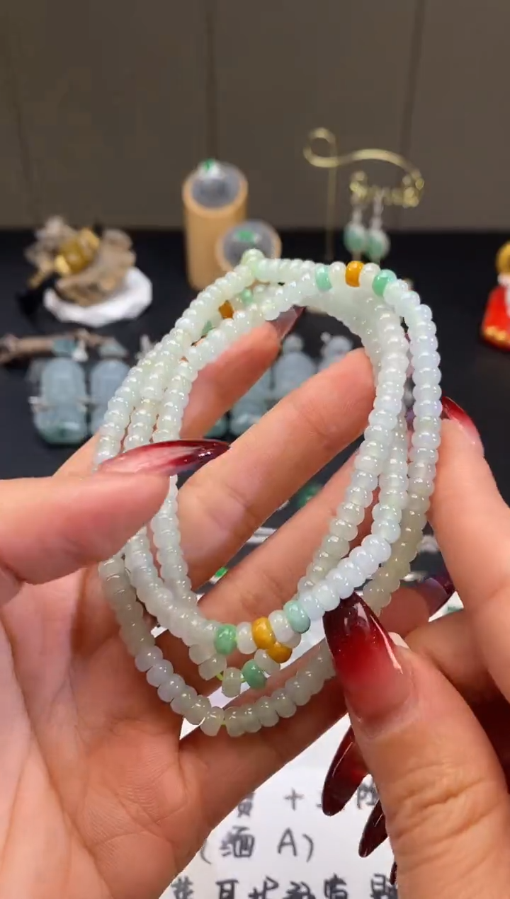 【闪购商品】翡翠吊坠(不含链)未镶嵌珠链