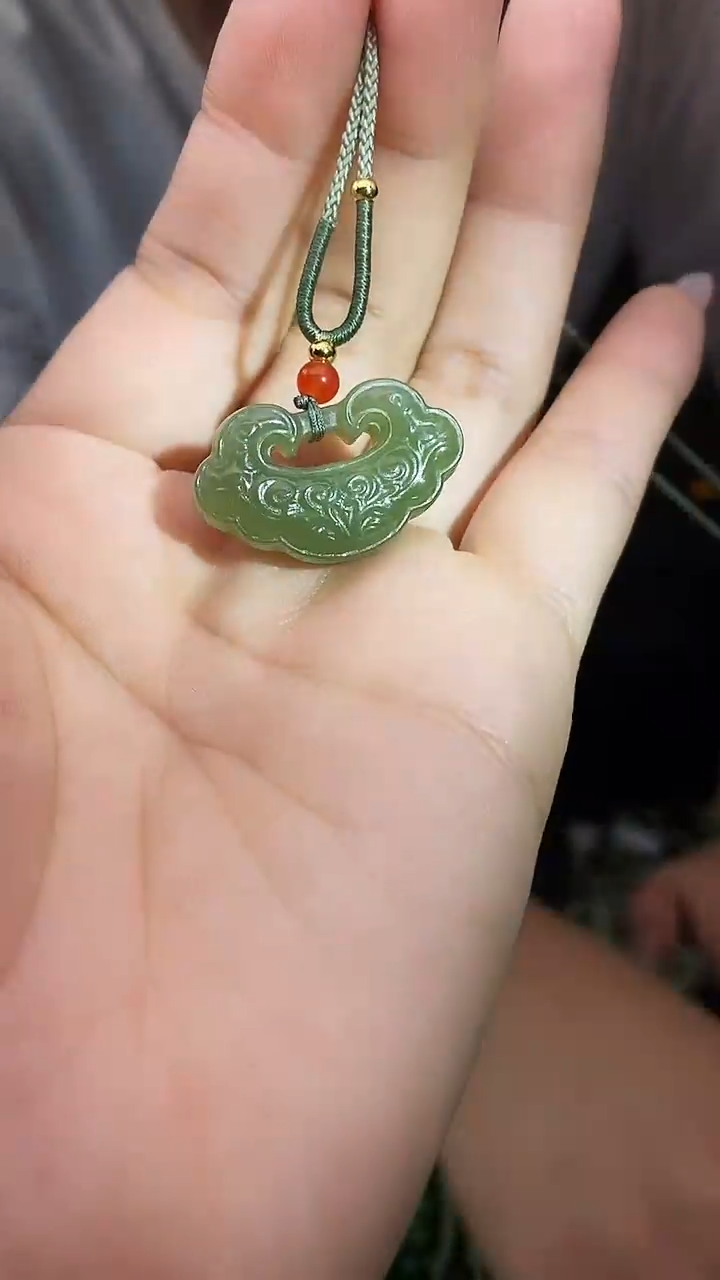 颈饰未镶嵌和田玉多样性发货，拍一发一