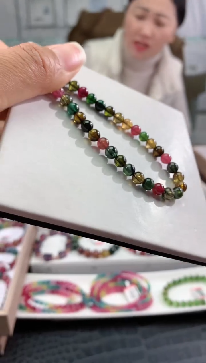 【闪购商品】碧玺手串未镶嵌多样性发一条