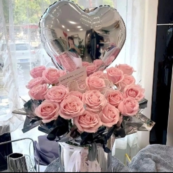 【怦然心动】21枝粉玫瑰花抱抱桶送生日礼物女士生日鲜花玫瑰鲜情人节鲜花礼物