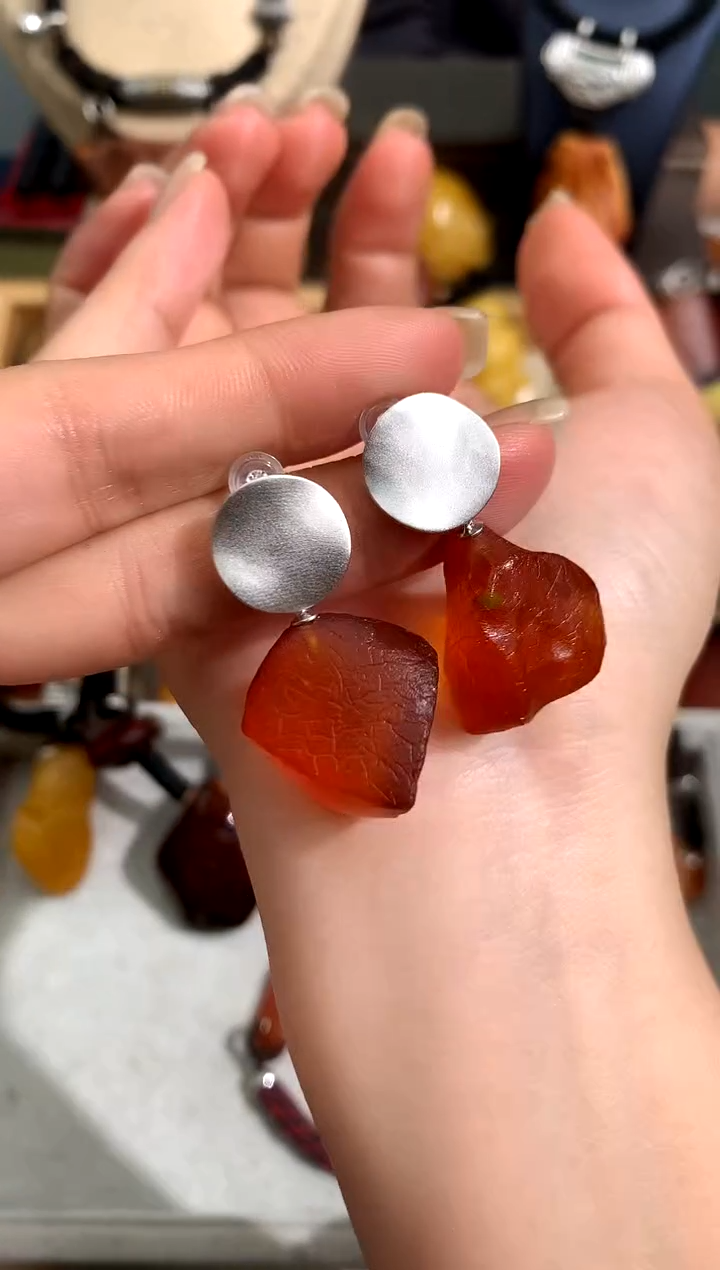 【闪购商品】蜜蜡裸石未镶嵌似玉