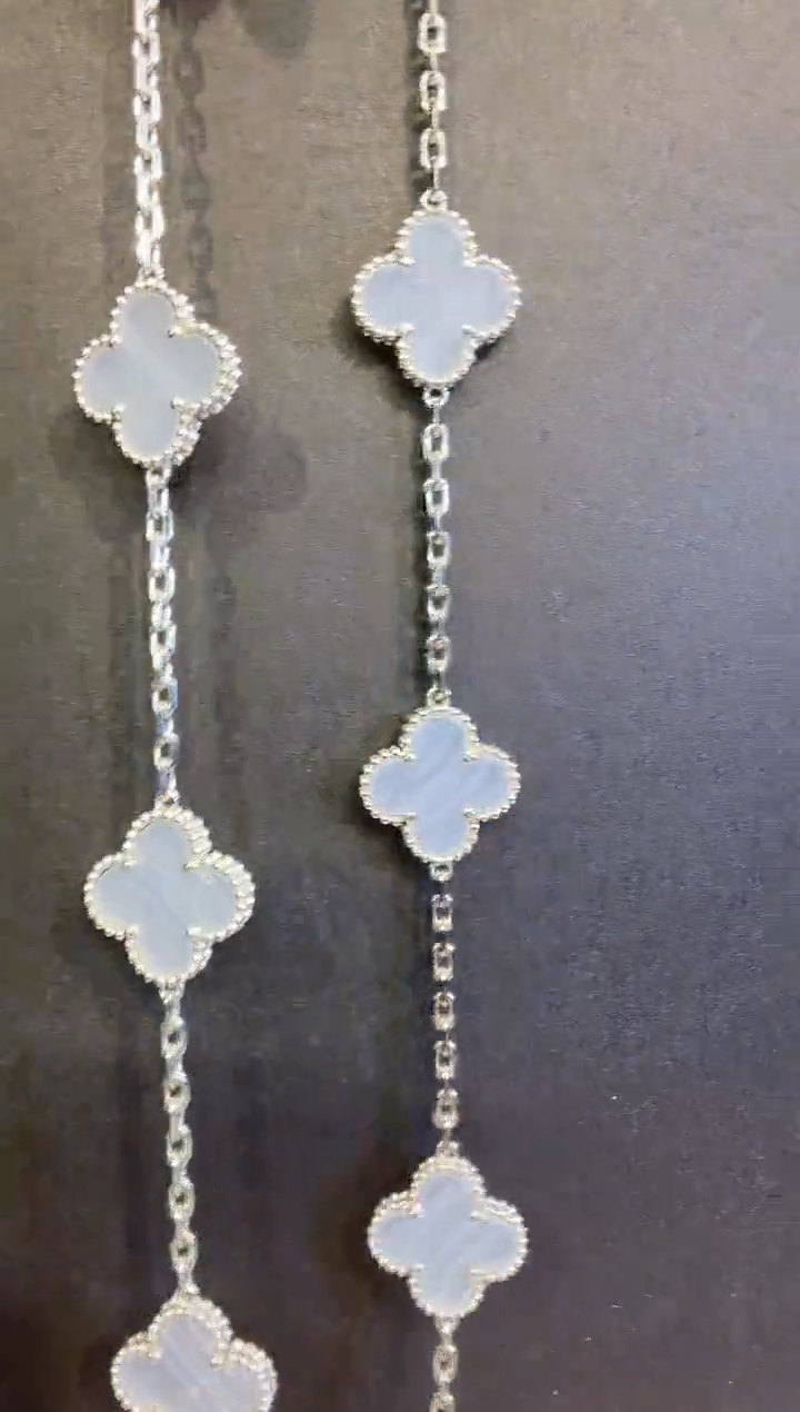 18K金镶嵌项链玛瑙/玉髓紫色十花项链