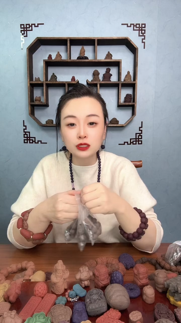 泥塑大四合光珠散包（50）
