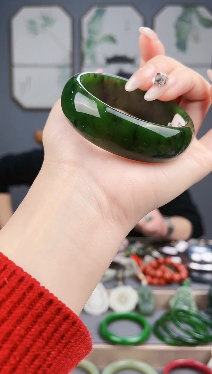 【闪购商品】和田玉颈饰未镶嵌AA多样性发货 拍一发一58.2