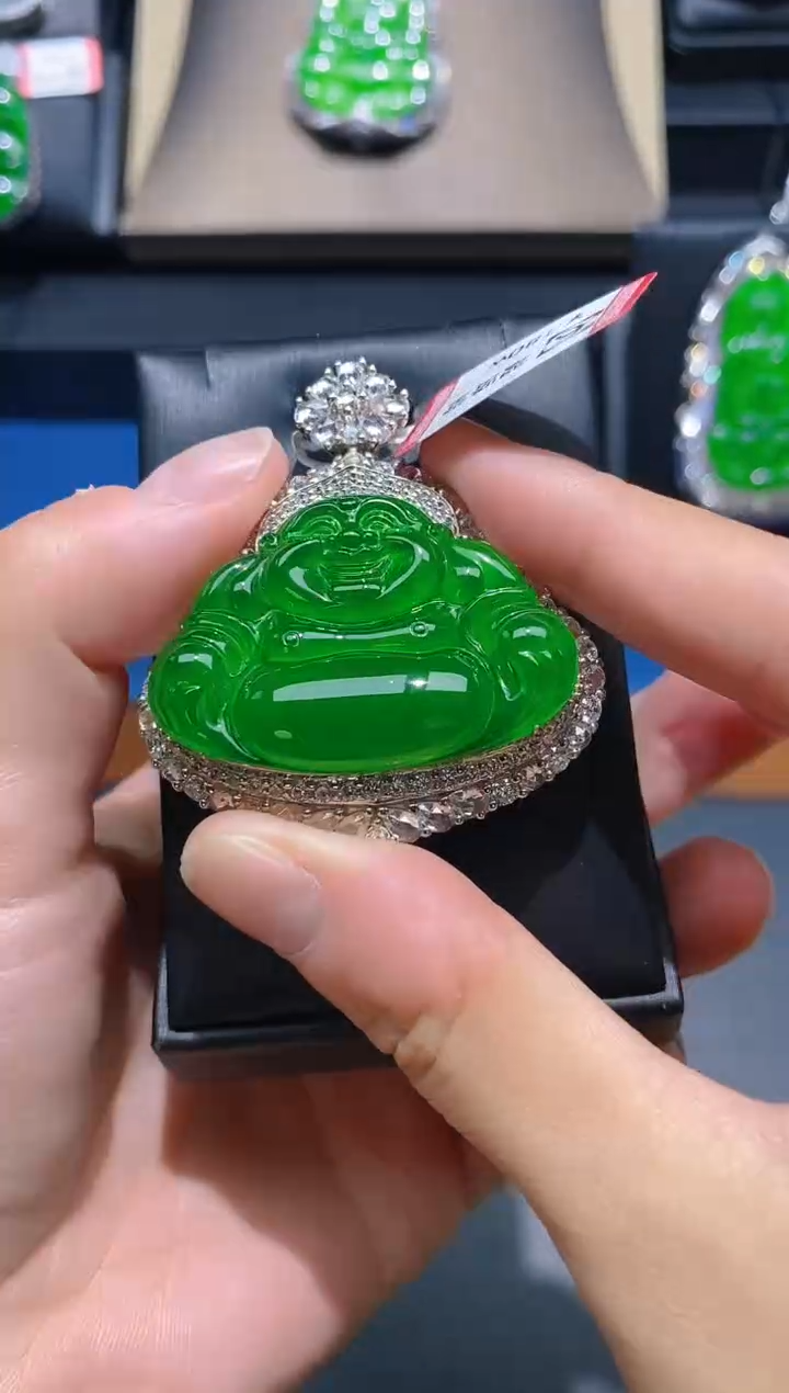 【闪购商品】翡翠颈饰未镶嵌天然A货翡翠k19