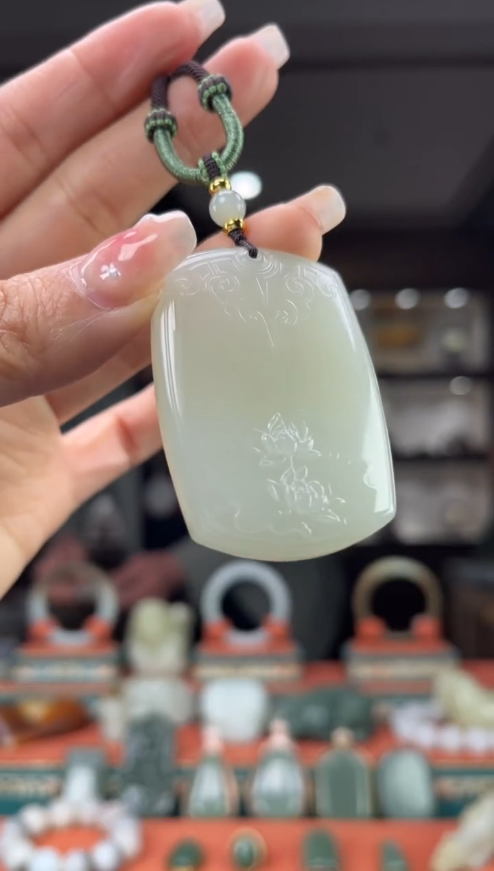 【闪购商品】和田玉颈饰未镶嵌佩佩