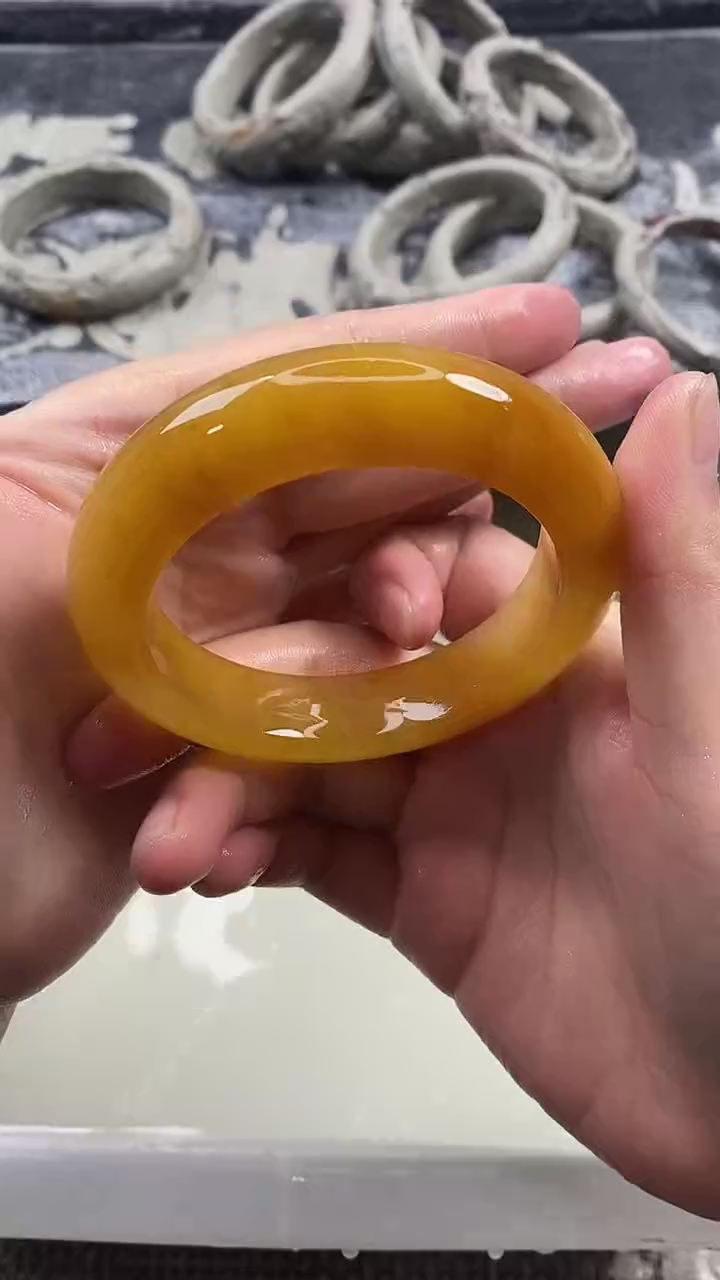 未镶嵌手镯石英质玉6