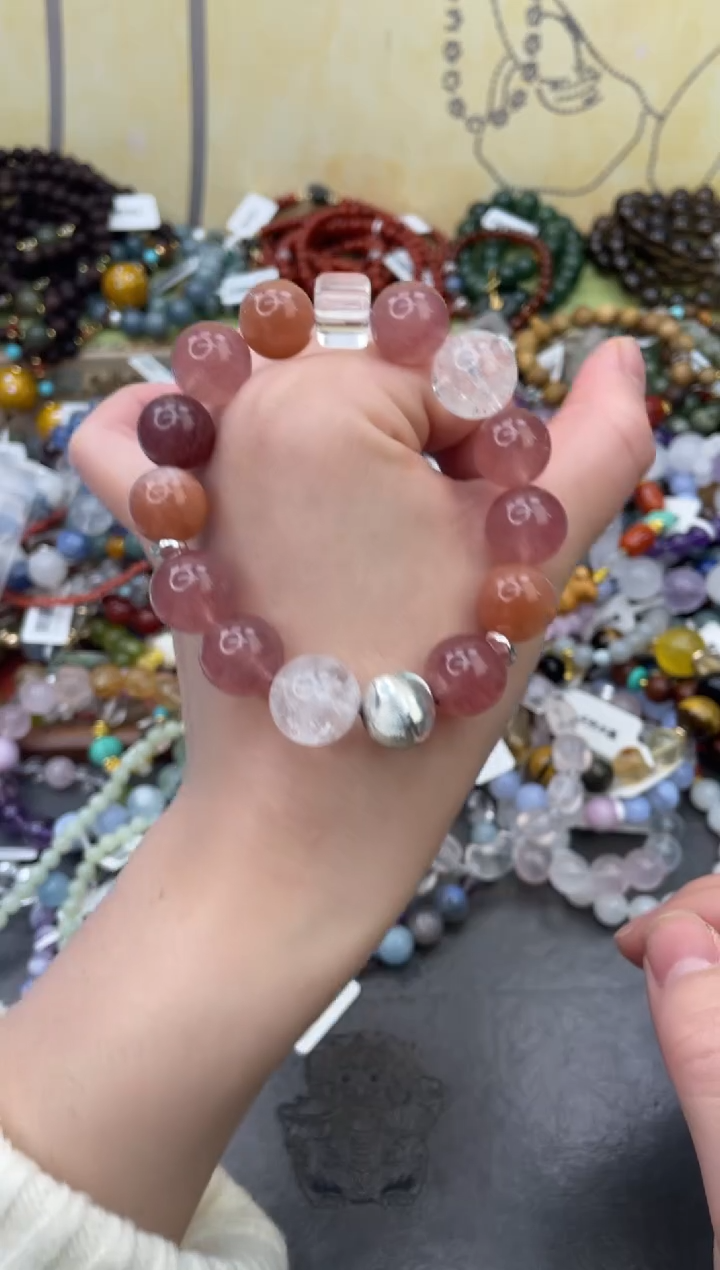 未镶嵌石英质玉手饰183