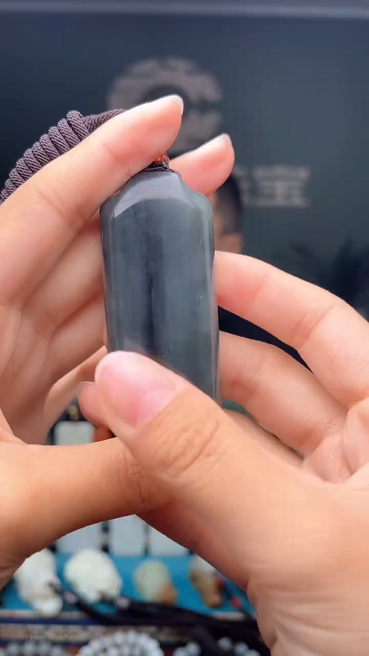 未镶嵌和田玉挂件1