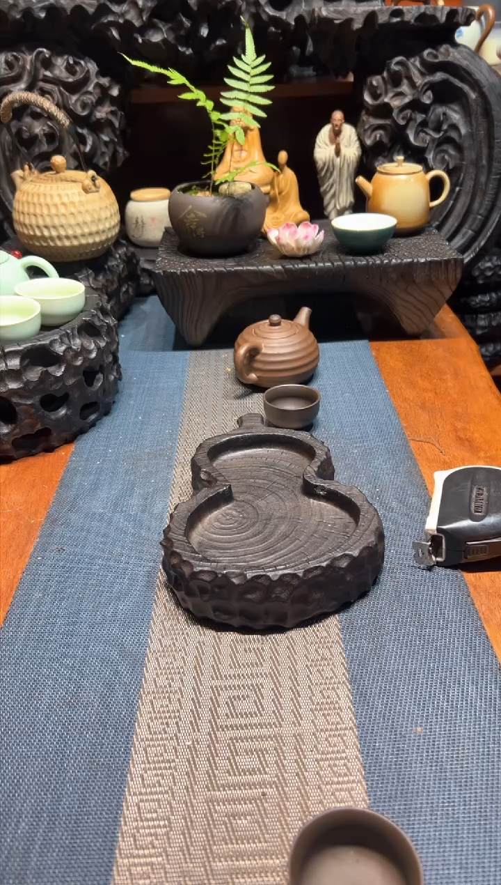 【闪购商品】香樟木木雕一物一拍