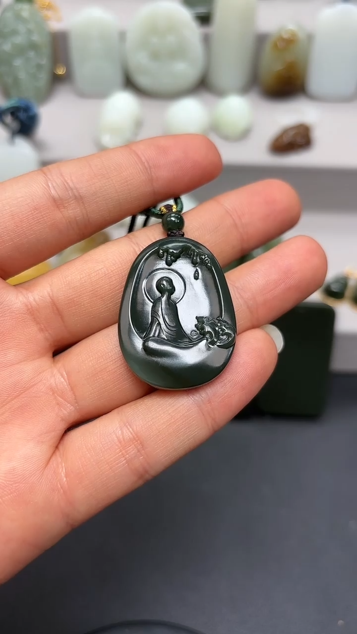 【闪购商品】和田玉颈饰未镶嵌.