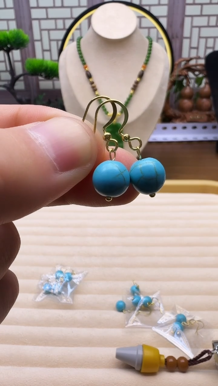 14K金镶嵌耳饰玛瑙/玉髓E03    