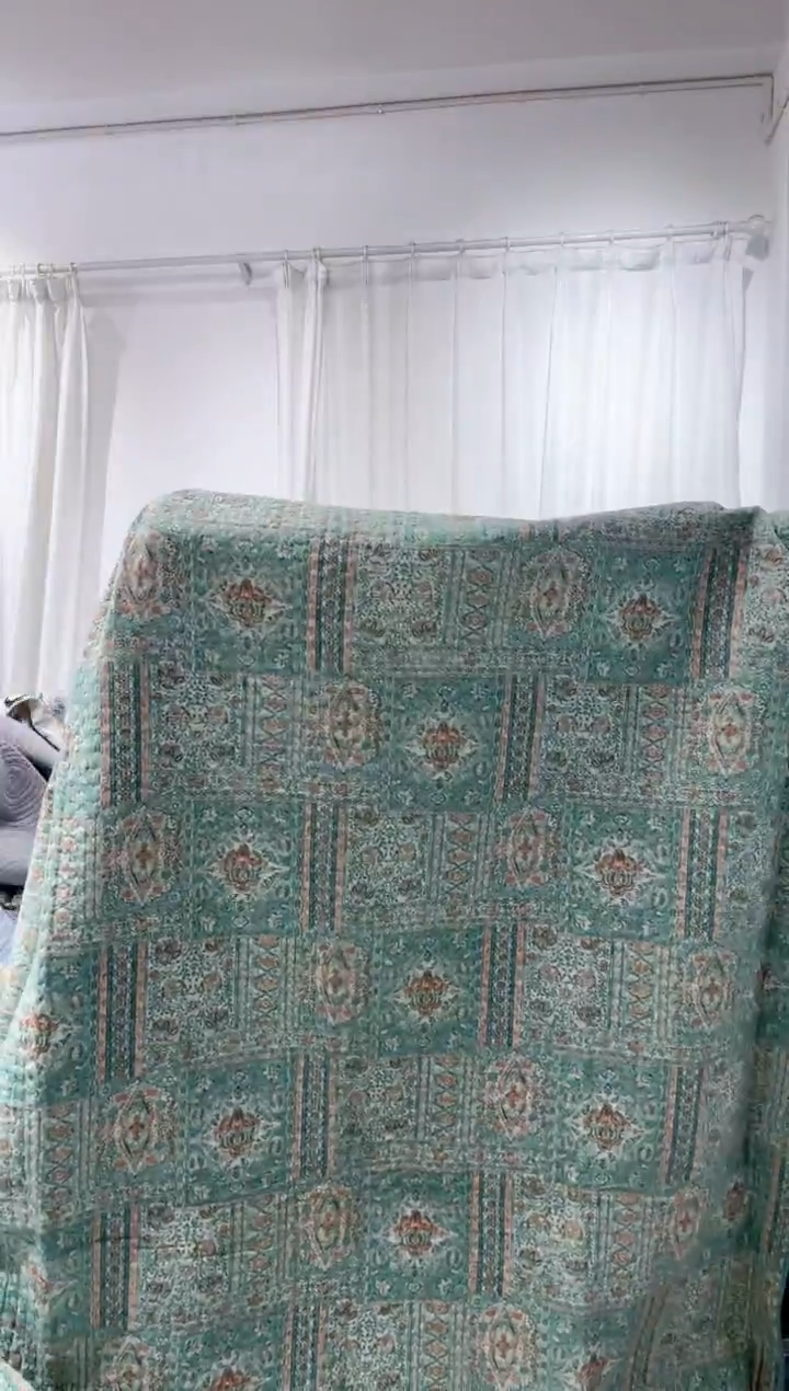 棉230*260纯棉床盖80号微瑕