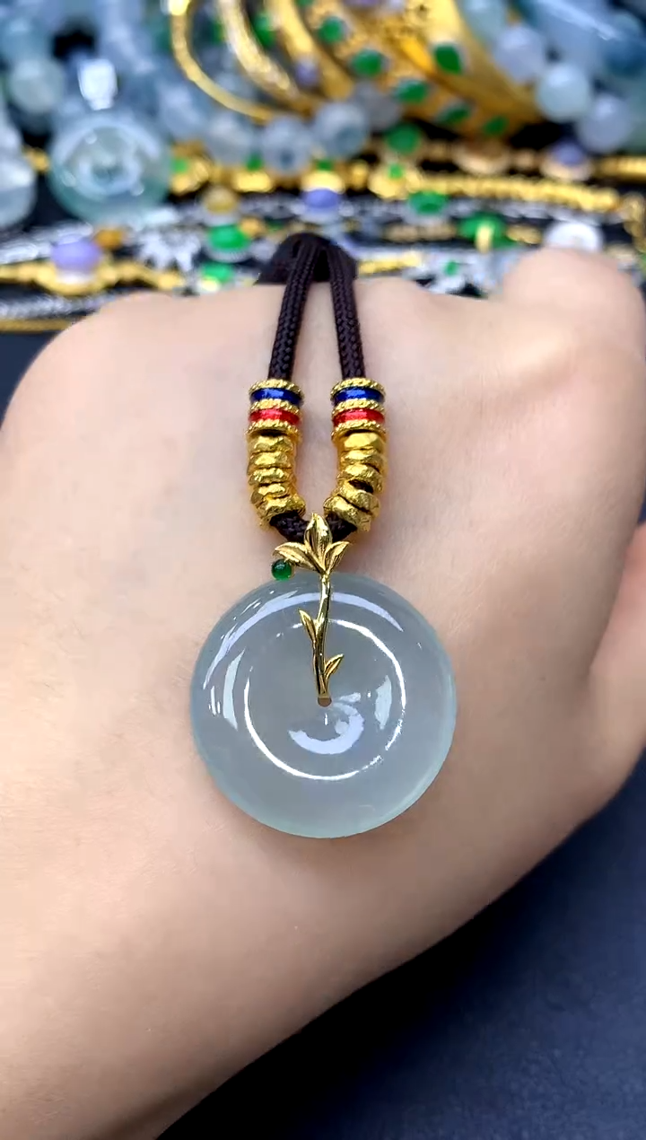 颈饰18K金镶嵌翡翠466-中国好珍宝