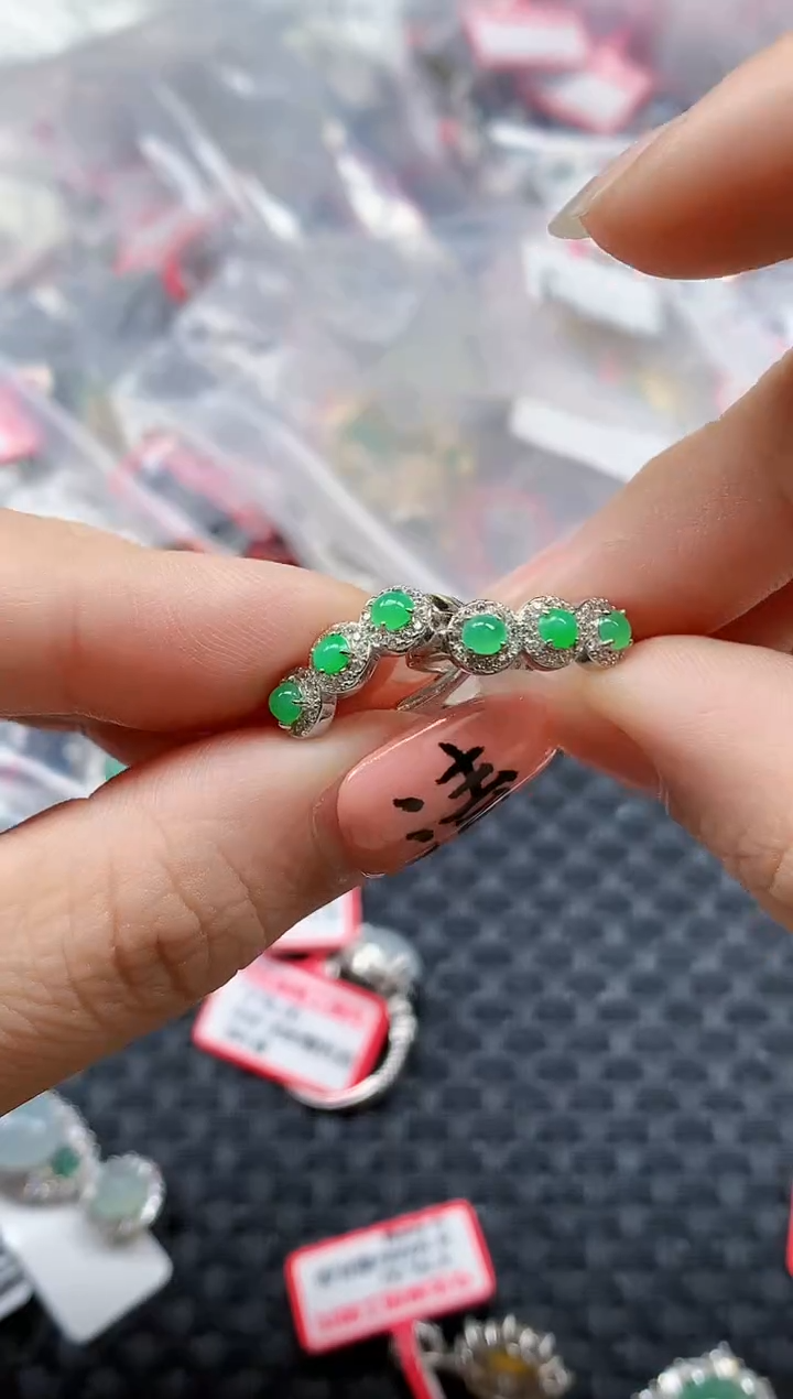 银S925镶嵌戒指翡翠天然A货缅甸翡翠
