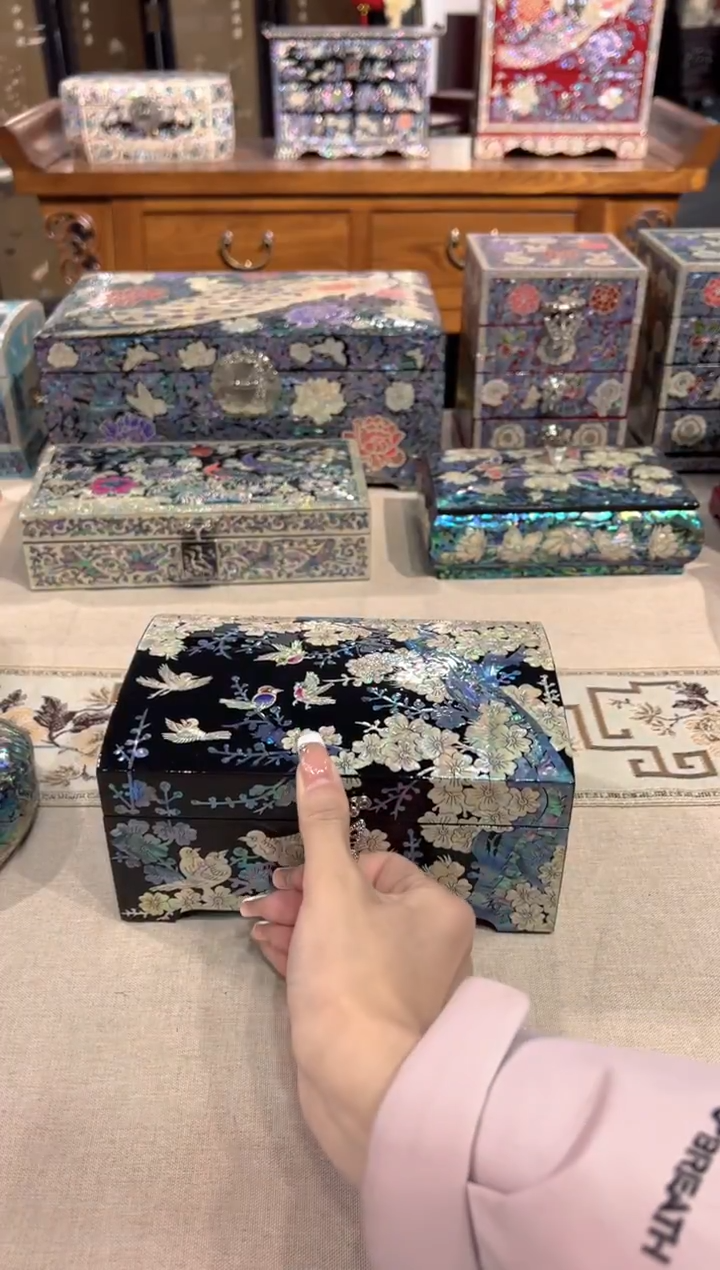 【闪购商品】按扣满贝底弘贝雅螺钿漆器文化馆