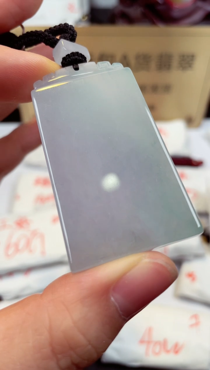 【闪购商品】翡翠颈饰未镶嵌天然缅甸翡翠A货