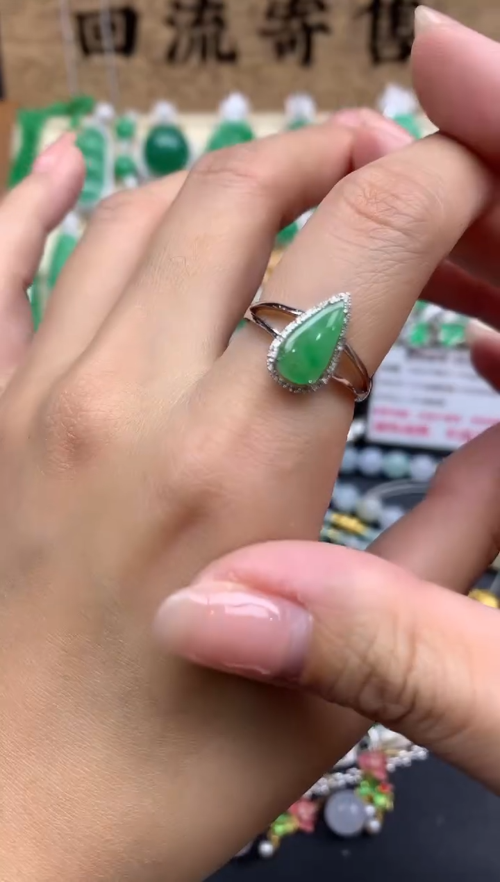【闪购商品】翡翠戒指18K金镶嵌390-中国好珍宝