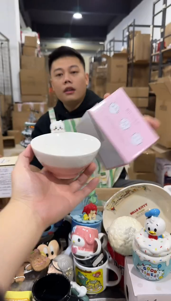 瓷片原盒吉伊公仔碗