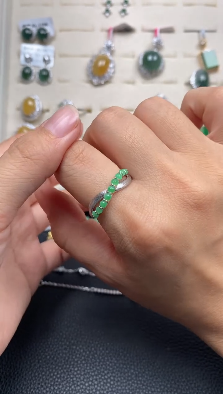 【闪购商品】翡翠戒指银S925镶嵌111111