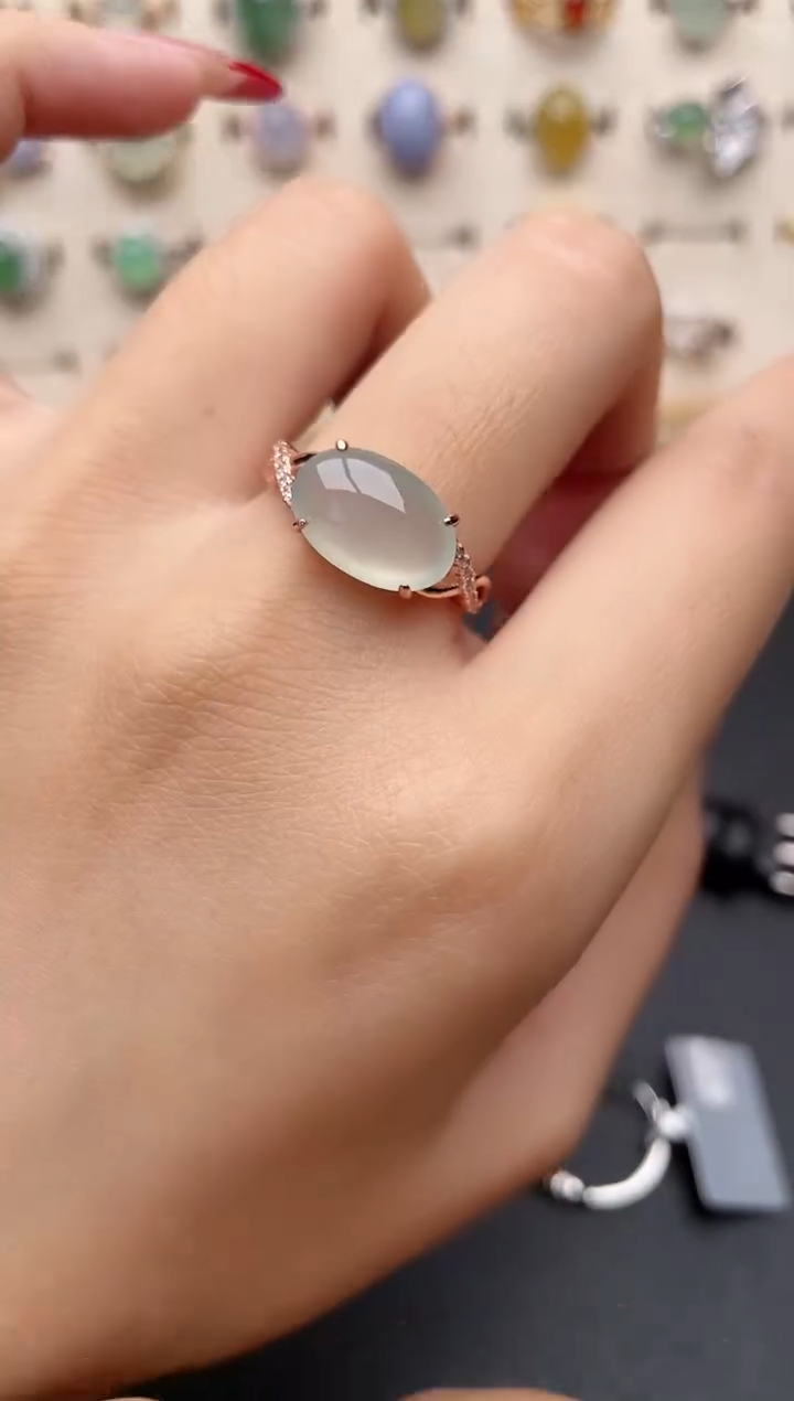 【闪购商品】翡翠戒指银S925镶嵌一物一证一礼盒