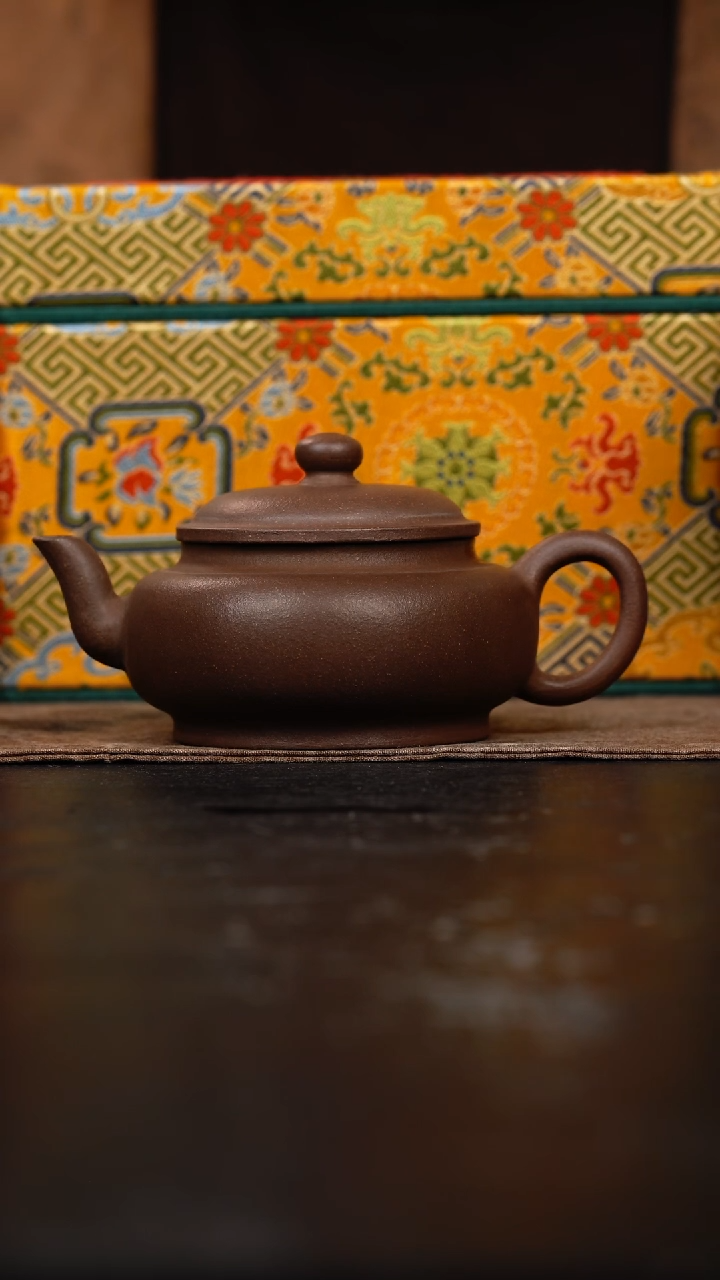 【闪购商品】紫砂茶壶全手工明式宫灯145cc