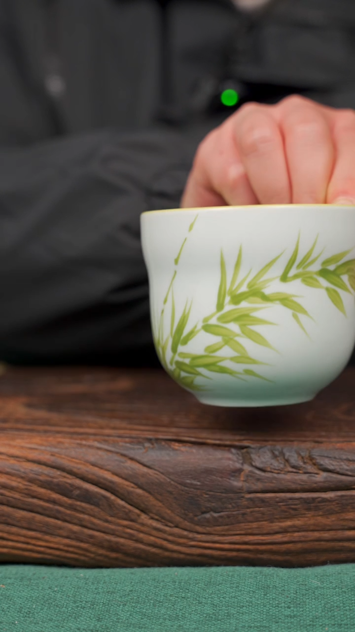 【闪购商品】瓷片76景德镇手绘釉下彩