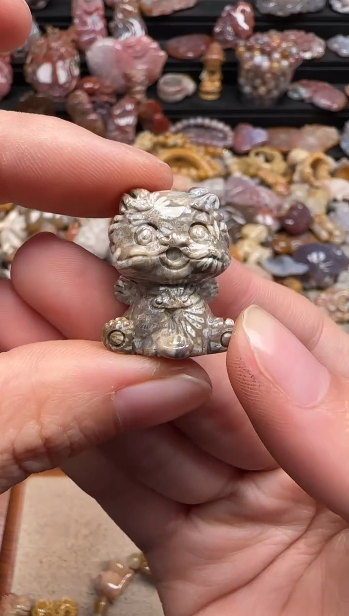 【闪购商品】硅化珊瑚（珊瑚玉）颈饰未镶嵌510