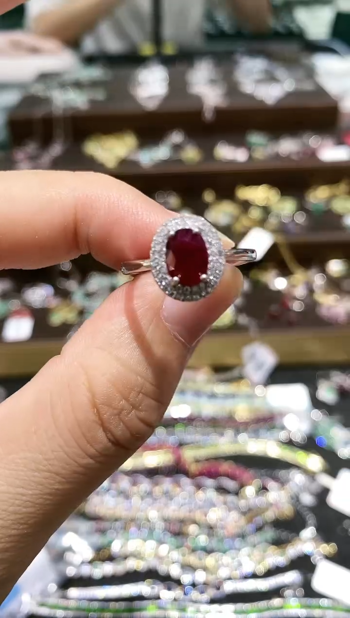 【闪购商品】红宝石戒指银S925镶嵌戒指