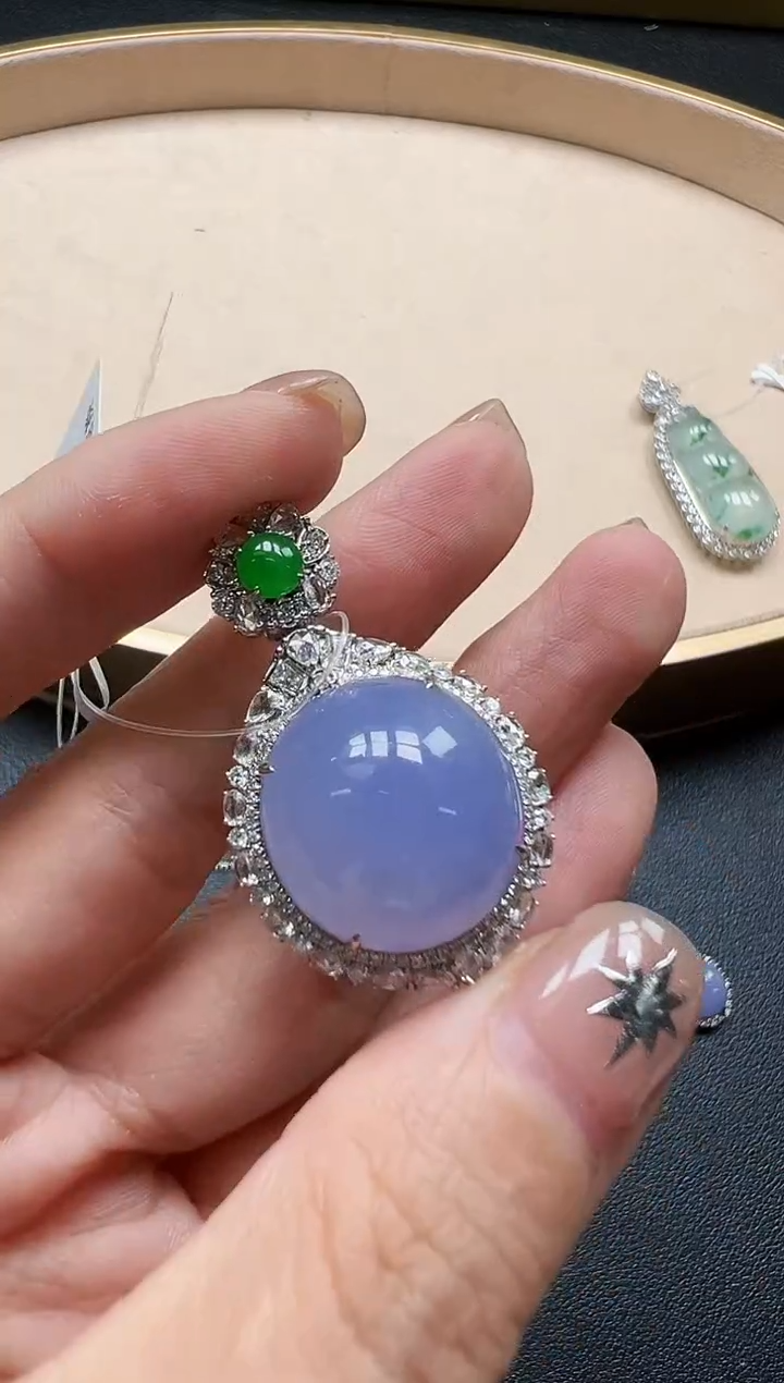 颈饰18K金镶嵌翡翠KDF0926-138