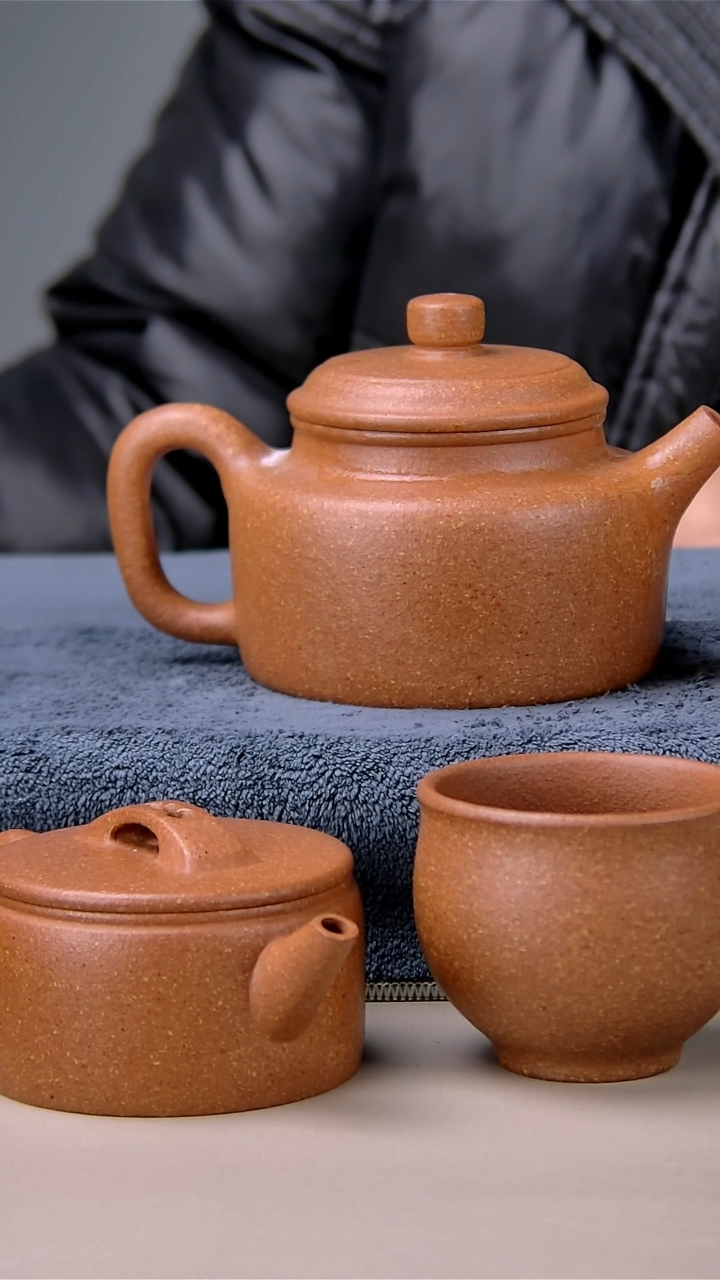 【闪购商品】清水泥茶壶的中红降坡240