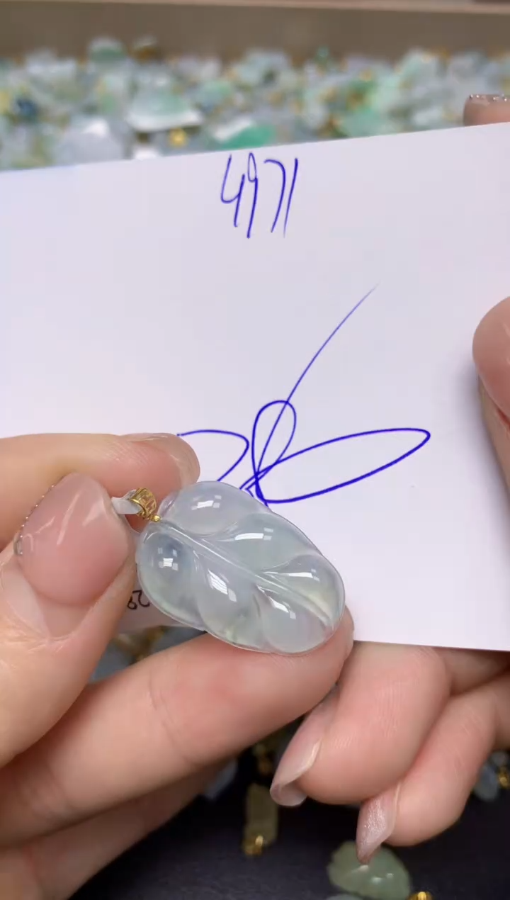 【闪购商品】翡翠挂件18K金镶嵌 天然翡翠A货