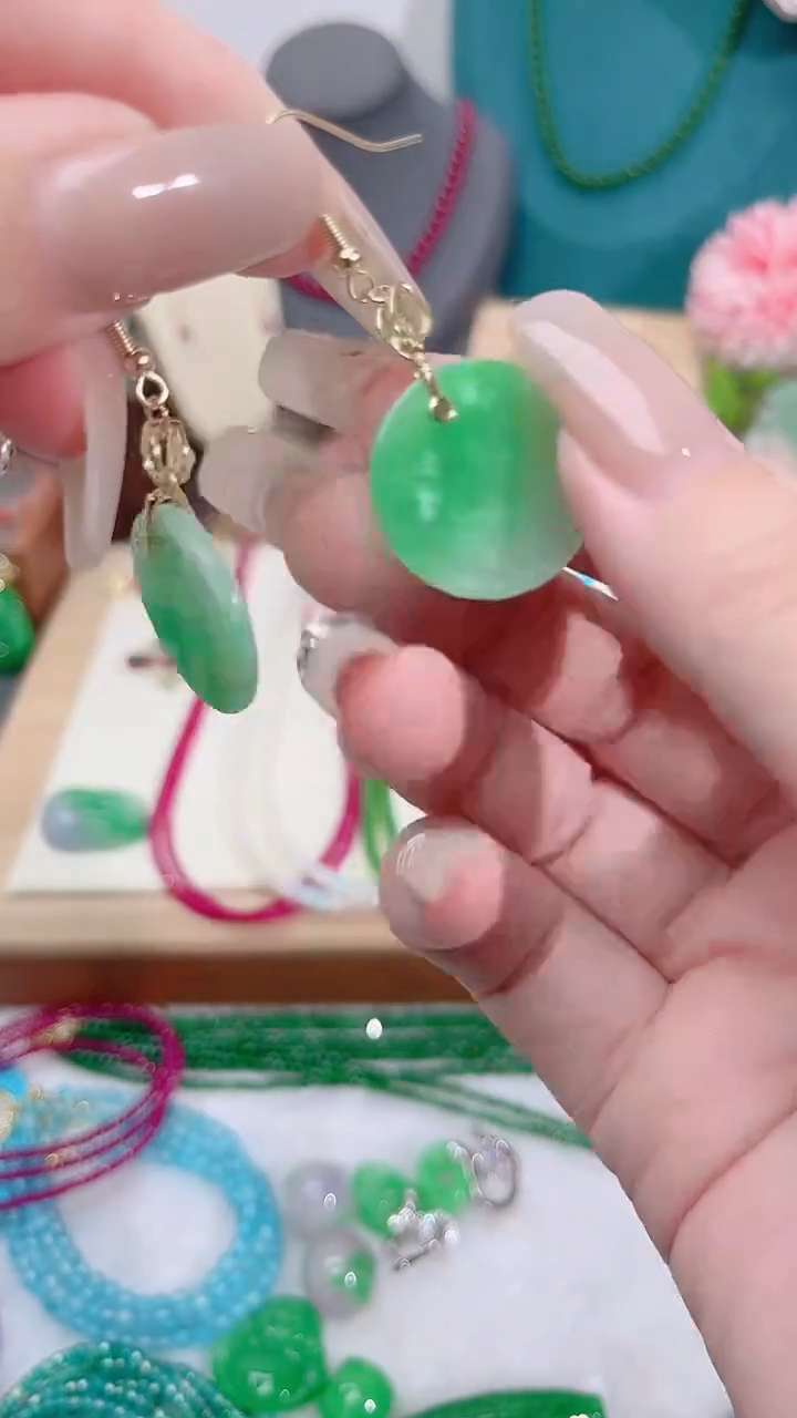 翡翠银S925镶嵌耳饰圆牌69