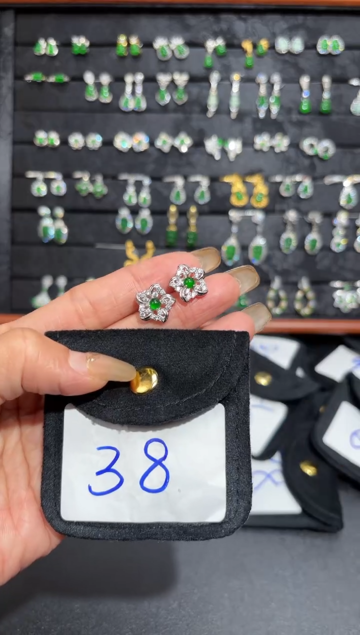 【闪购商品】翡翠颈饰银S925镶嵌蛋面/支持复检/一件